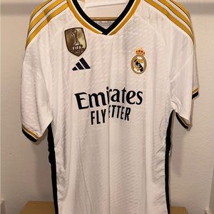 Real Madrid Home Player Jersey 23/24 BELLINGHAM #5Size XL bits fits like Large